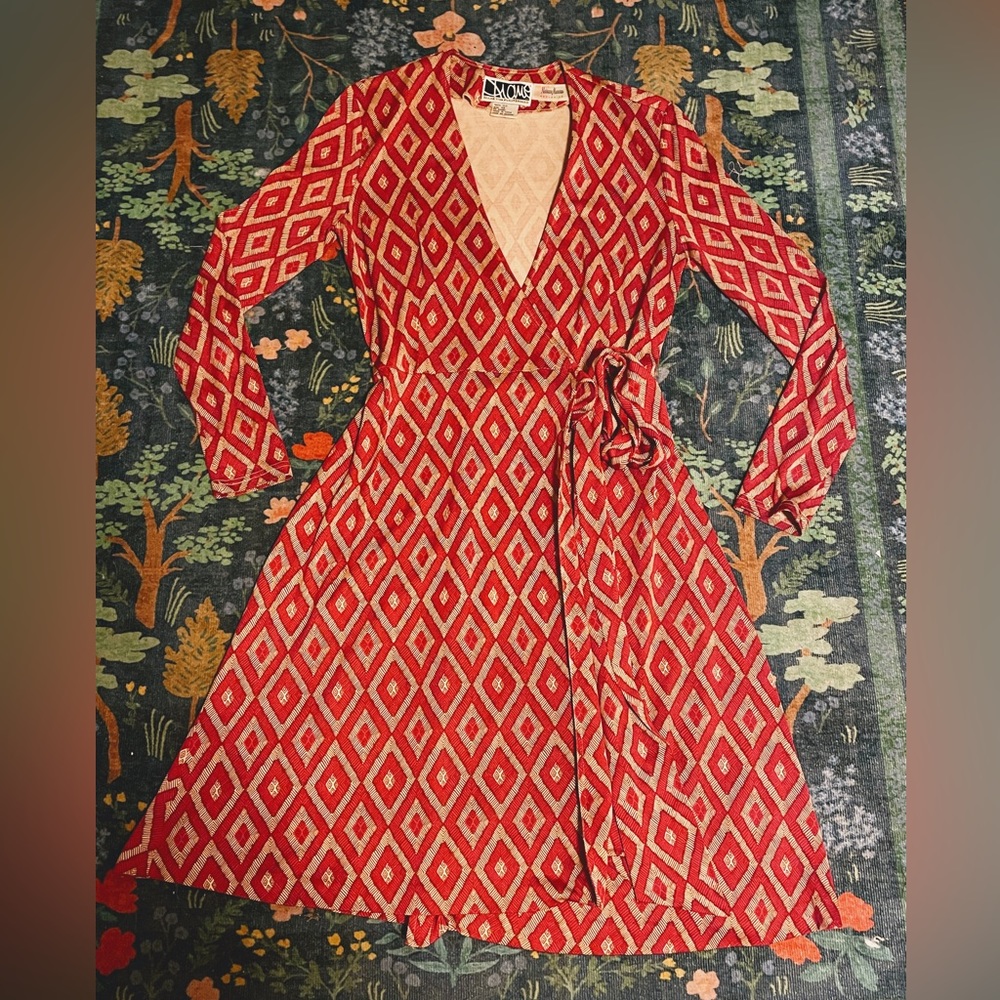 Vintage Diane Von Furstenberg Wrap Dress, 100% Silk 1970s, Neiman Marcus, Pink